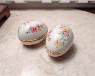 Lefton egg trinket boxes (2)