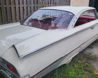 1960 Ford Starliner 2dr 352 big block 4 spd