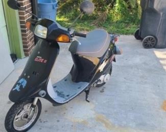 1989 Honda Elite scooter