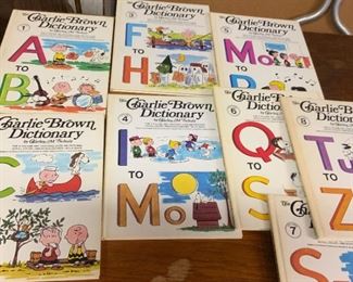 1973 Charlie Brown Dictionary Set Complete 8 Volumes