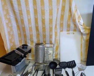 Assorted Kitchen Utensils
