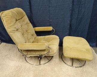 VINTAGE EKORNES STRESSLESS CHROME LOUNGE CHAIR
