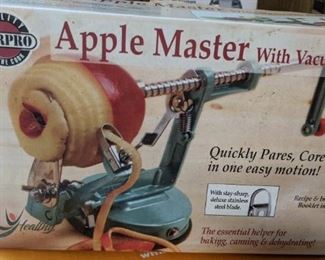 Norpro Apple Master