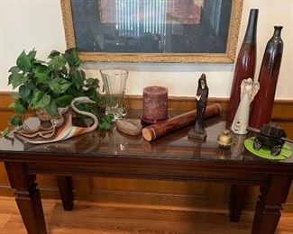 SofaTable with Glass Protection, Art Glass Swans, Home Decor