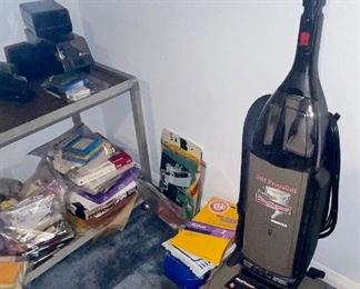 Hoover Wind Tunnel Vacuum 