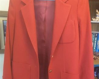 Women's Size 10 Regatta Sport Red Jacket, 3 Pockets.