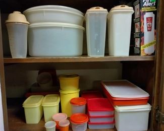 Tupperware 
