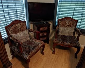 Chest under TV has been sold