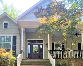 This welcoming Charleston Park residence sold; contents must go.
