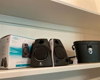 Small speakers; binoculars