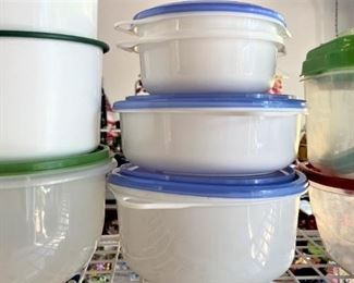 Plastic ware with lids