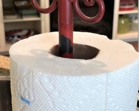 Rooster paper towel holder