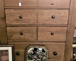 Chest of drawers