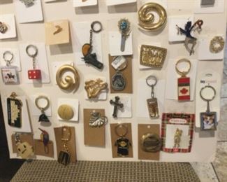 Key chains and brooches, pins
