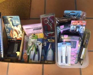 Beading tools and jewelry tool sets