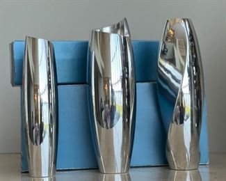 NAMBE SCULPTURAL VASES