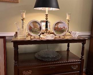 Ethan Allen server 