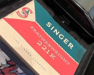 Singer Featherweight 221k