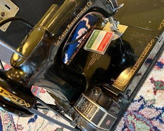 Singer Featherweight 221k