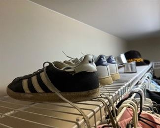Vintage Adidas sneakers 