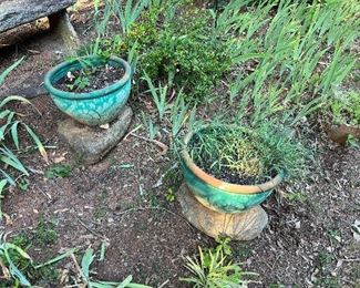 Outdoor pots 