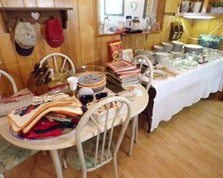 kitchen table 4 chairs, more glassware