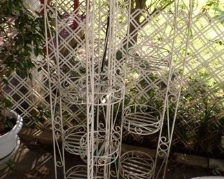 nice flower stand iron