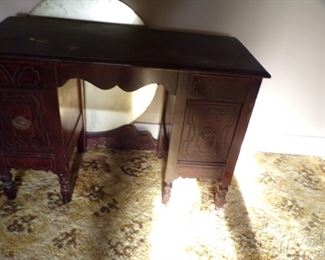 desk ready for paint