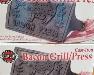 Cast Iron Bacon Grill/Press (2)