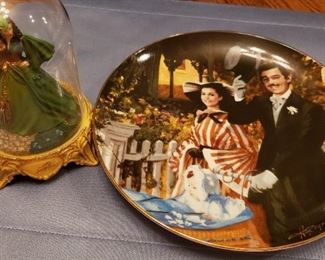 Scarlett' Deception, Scarlett/Rhett Strolling in Atlanta collector's plate
