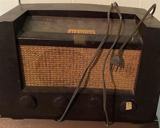 RCA Victor Tube Radio