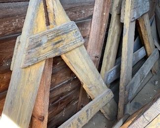 Pair of Old High Point, Thomasville and Denton Railroad Sawbucks/RR Guards