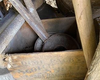 Old Dime Pack Scotch Snuff Crate