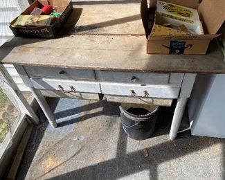 Primitive Possum Belly Table