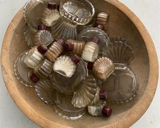 Wooden Bowl with Salt and Pepper Sets