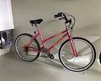 Mens and womens bicycles