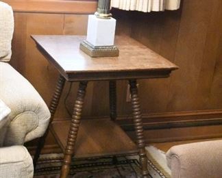 Oak Spindle Leg Table