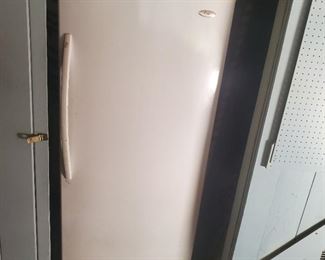 Whirlpool Freezer EVL181NXTQ