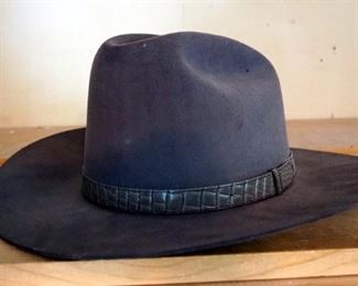 Stetson 4X Beaver Cowboy Hat, Size 8 And Schaefer Outfitters XL Duster