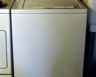 Roper Washing Machine, Model RTW4640YQ1, 43" x 27" x 25.5"