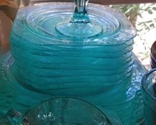 Hard to find Beautiful large set Teal Green Recollection by Indiana Glass Co. - Depression Era Madrid Pattern
Dinner & salad  plates , drinking goblets bowls & more
