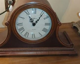 Howard Miller Westminster chime mantel clock