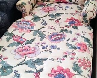 Beautiful soft & comfortable floral chase lounge
