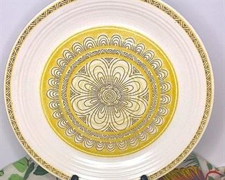 Large sent Franciscan Earthenware Hacienda