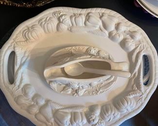 Turkey platter & Gravey boat & ladle
