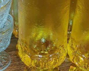  Vintage 10oz Iced Tea Water TUMBLERS GLASSES
Tiffin Franciscan Madeira Cornsilk Yellow