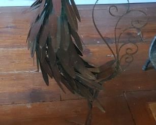 Burgundy metal rooster