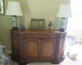 BAKER BUFFET WITH LININGS FOR SILVER