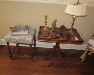 OTTOMAN, MAHOGANY TABLE