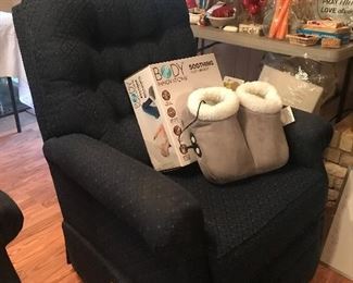 Relaxing foot massage boots